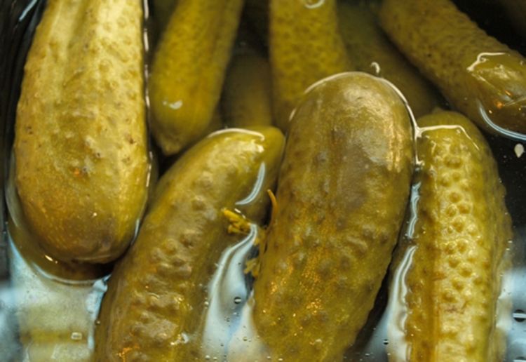 Šestoro umrlo od kontaminiranih krastavaca