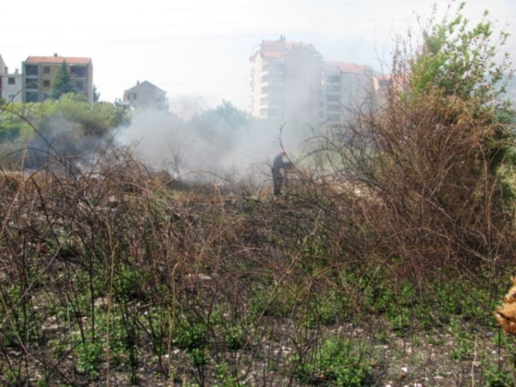Snažna detonacija u Trebinju: Vatra aktivirala eksplozivnu napravu?