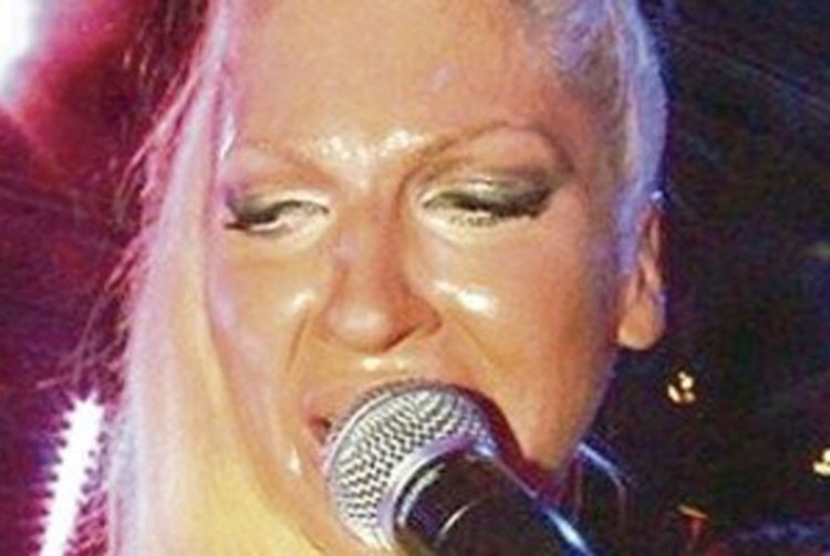 Jelena Karleuša bez fotošopa izbliza