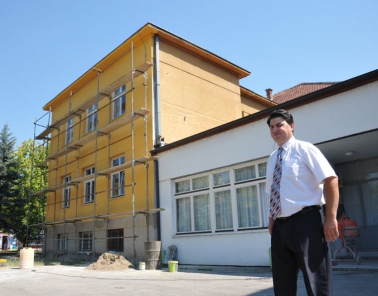 Počela rekonstrukcija zgrade Srednjoškolskog doma