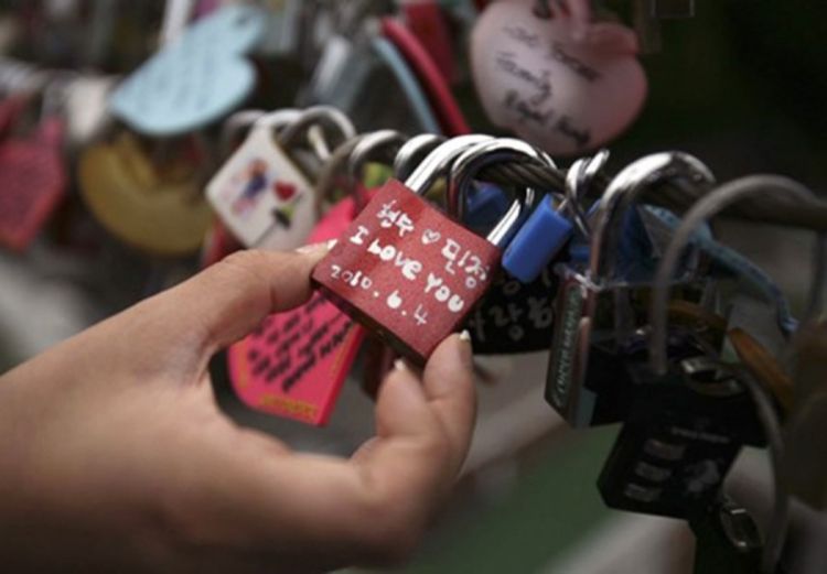 U Sarajevu kroz simbolične ljubavne poruke pomoć za bolesnu djecu