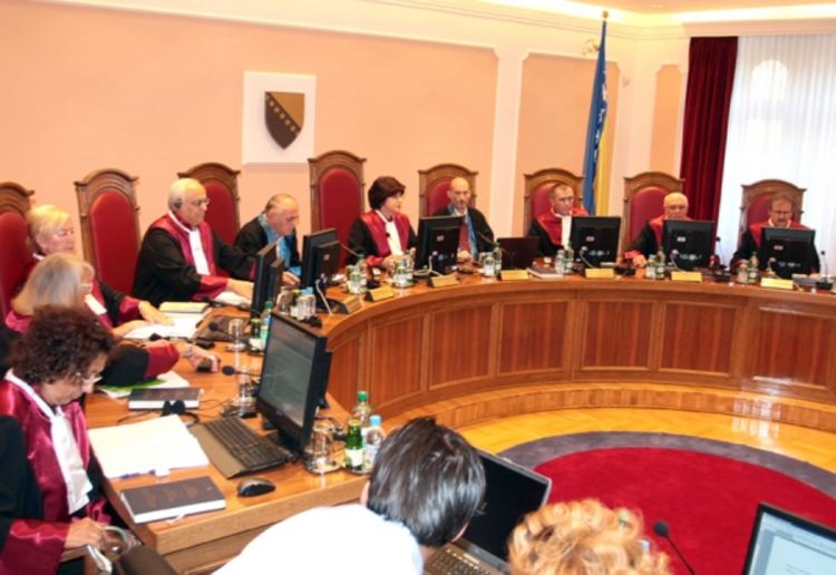 Smjena ministara SDA ne vrijeđa bošnjačke interese