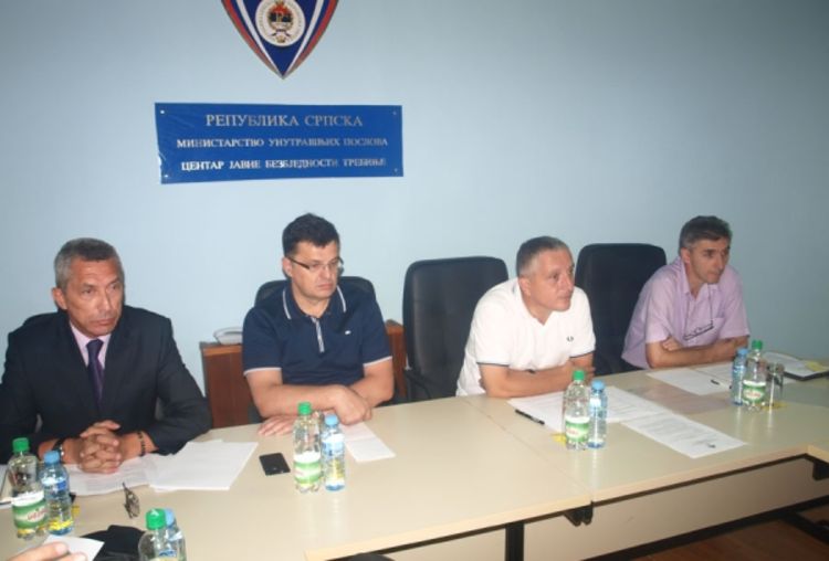 Ministri Čađo i Tegeltija obišli opožarene površine u Hercegovini