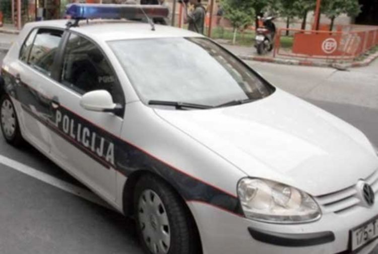 Ranjen pokušavajući da pomogne prodavcima