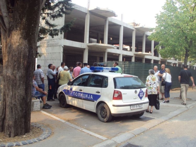 Radnici Neimarstva uslovljavaju nastavak radova na gradilištu