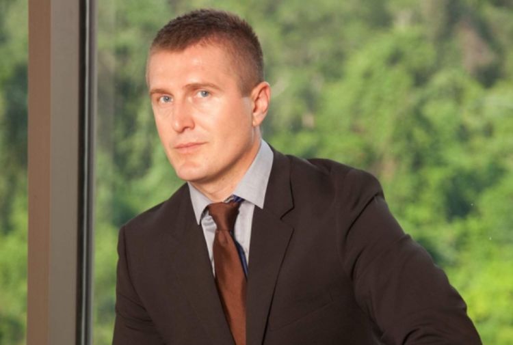 Samir Bečić, Ključanin koji je ojačao i Čak Norisa