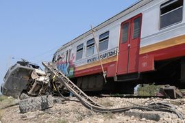 U sudaru voza i kamiona deset povrijeđenih