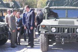 SAD poklonile Vojsci Srbije 17 hamera