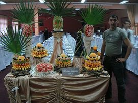 Majstor ikebana od voća i povrća