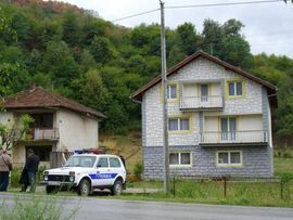 Sin ubio majku i pokušao samoubistvo u Potočarima 