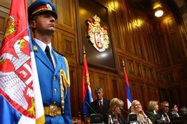Poslanici u polemici stigli i do Olimpa i Marije Antoanete