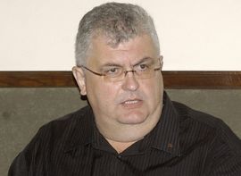 Štampa: Čanak i obezbjeđenje tukli čovjeka u Novom Sadu