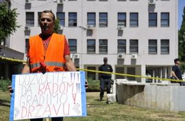 Radnici Binasa ponovno traže isplatu plata