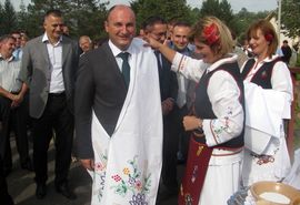 Svečano pušten u saobraćaj novoizgrađeni put u Verićima