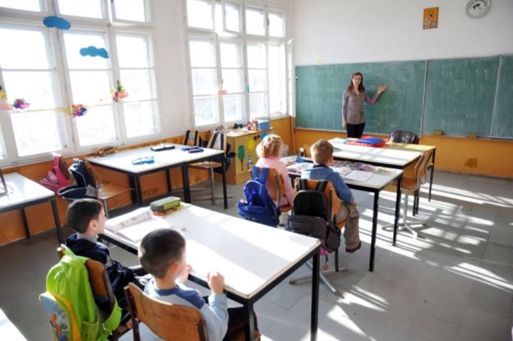 Novi pravilnici: Prosjek ocjena presudan za posao u školama