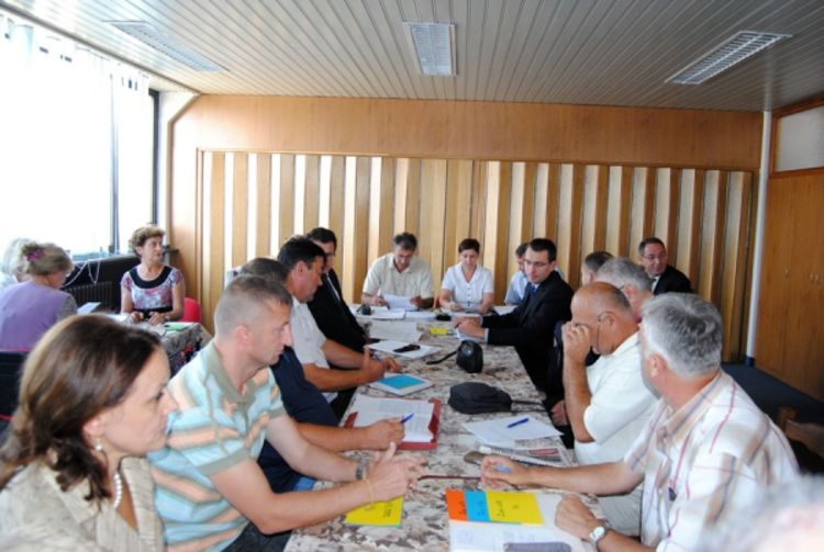 Povučen prijedlog o kreditnom zaduženju Željeznica RS