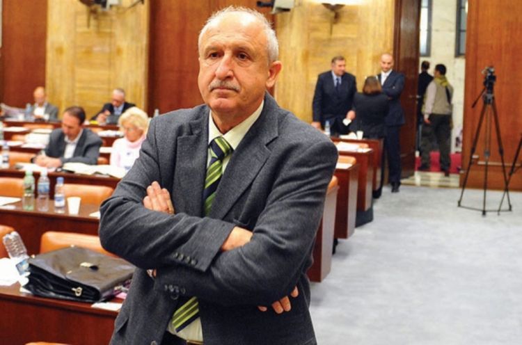 Petrović: Izmenama zakona o budžetu prekršen Ustav
