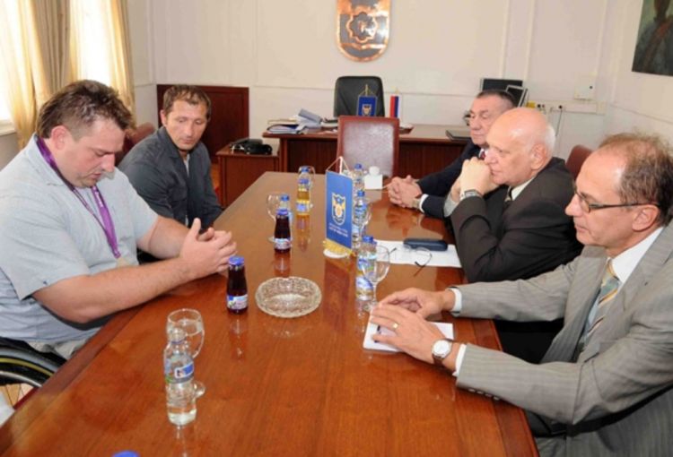 Slobodan Gavranović primio Draženka Mitrovića: Srebro za narod RS
