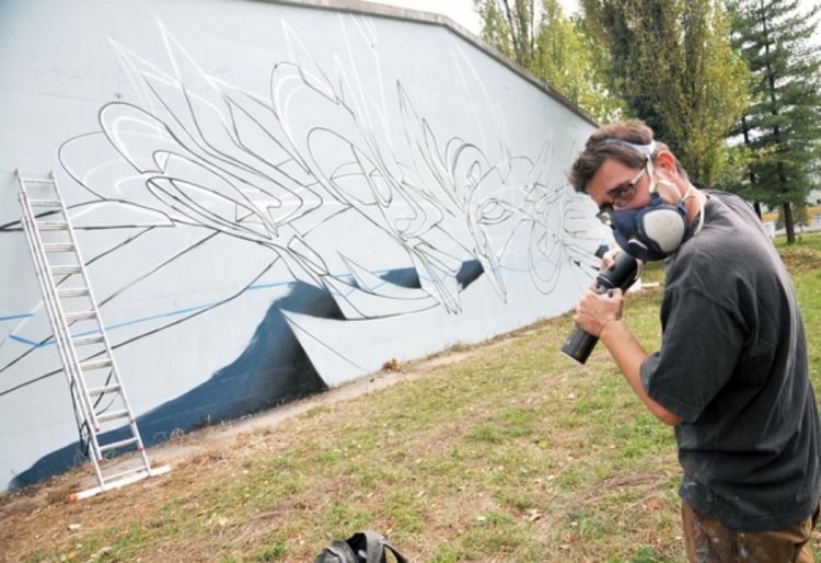 Prvi bh. mural urađen sprejom