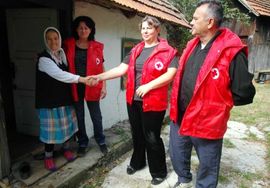 Volonteri posjetili stare i iznemogle