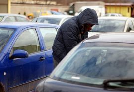  Uhapšen i službenik bezbjednosne agencije zbog krađe automobila