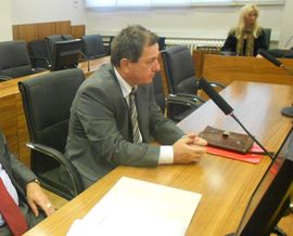Ljubojević tvrdi da posjeduje samo dva polovna auta