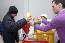 Čak 73.066 građana nema za "goli život"