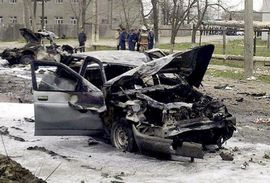 Terorista samoubica aktivirao eksploziv, poginuo policajac