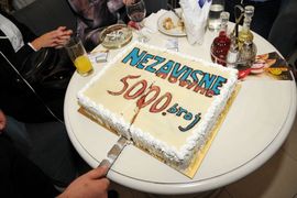 "Nezavisne" sa prijateljima proslavile izlazak 5000. broja
