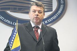 Živković: Prošlo vrijeme nametanja rješenja