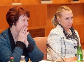 Klinton, Ešton: Dijalog i normalizacija odnosa s Beogradom
