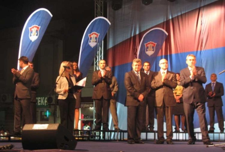 SDS spremna za "bitku svih bitaka"