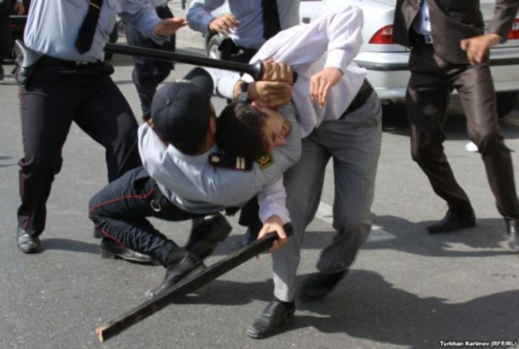 Masovna hapšenja u Bakuu na protestima zbog zabrane nošenja hidžaba