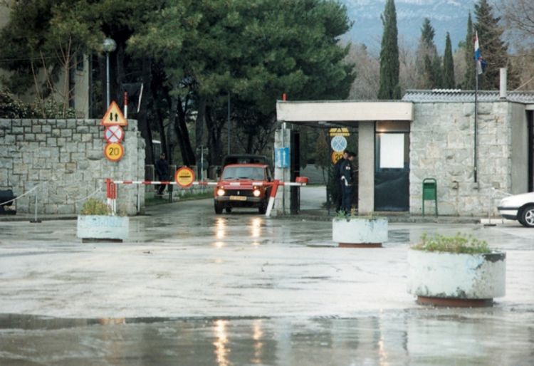 Zarobljenik iz Lore: Hrvati su nas tjerali da lajemo