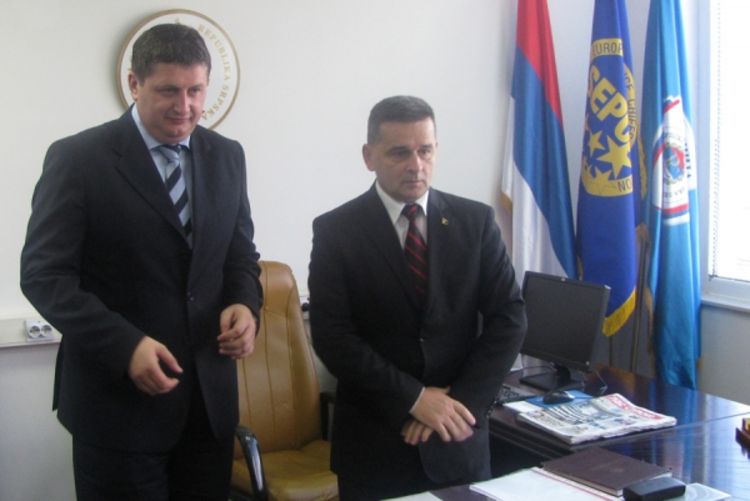 Nova banka donirala MUP-u RS računare vrijedne 25.000 KM