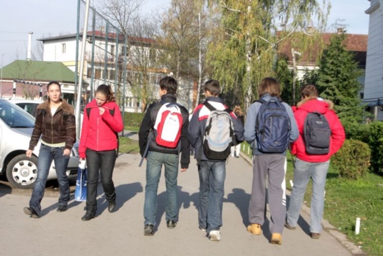 Učenje uz olovku i papir nezamjenljivo