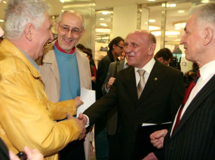Pat pozicija u borbi između SDA i SDP