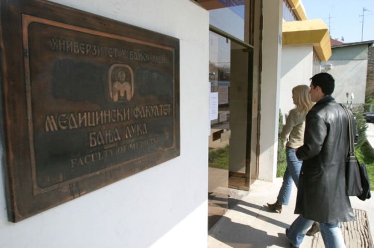 Pometnja na Medicinskom fakultetu u Banjaluci: Studentima uručene ispisnice