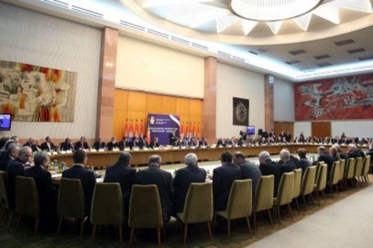Ovnovi, karijes i psi čuvari glavni problemi nekih srpskih ambasodara