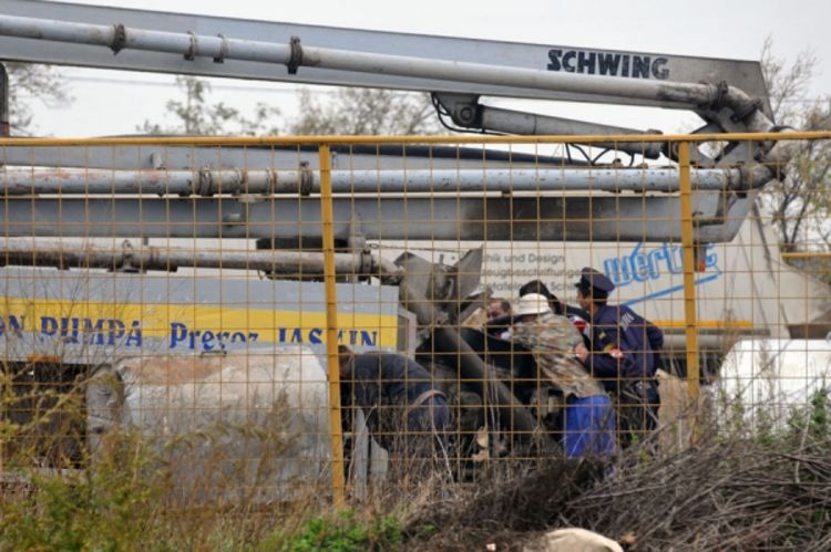 Pumpa za beton samljela radnika