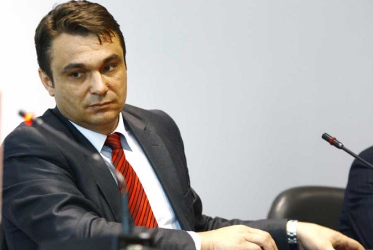Obijen stan Sadika Ahmetovića