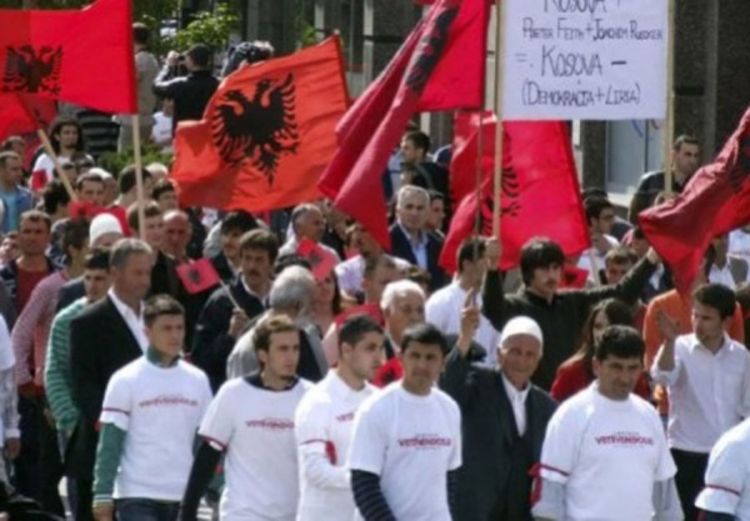 Okupljanjem protiv Tačijeve tiranije