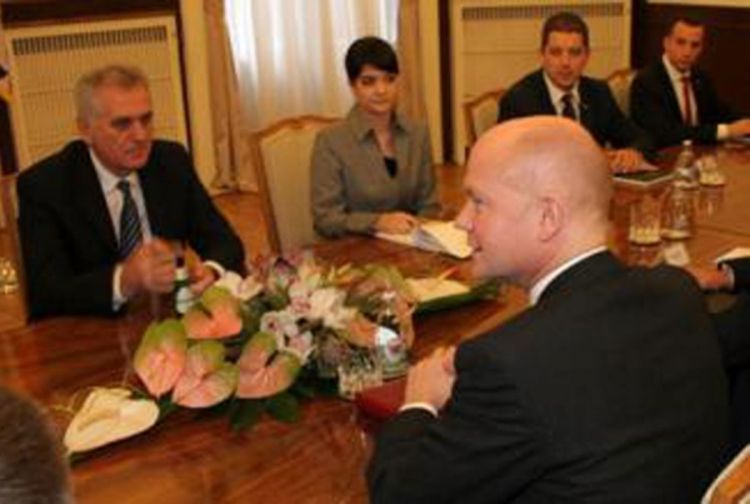 Nikolić: Srbija spremna na kompromise, ali ih očekuje i od Prištine