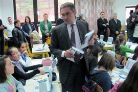 Kasipović: 7.100 kompjutera u učionicama Srpske