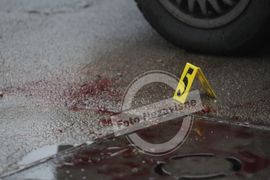 Izbo ga čakijom jer nije pomjerio automobil