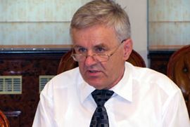 Tadić predstavio Čeku kao novog savjetnika
