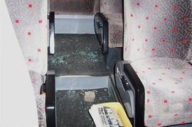 Kod Doboja kamenovan autobus s braniteljima koji su se vraćali iz ...