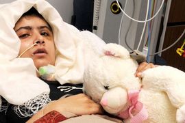 Islamisti bacili fatvu na djevojčicu Malalu Jusufzai
