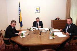 Radmanović: Neprihvatljivo da domaćin bude gost