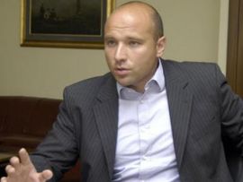 Privedeni Saša Dragin, Zvonimir Nikezić i još 7 osoba, za 2 se traga